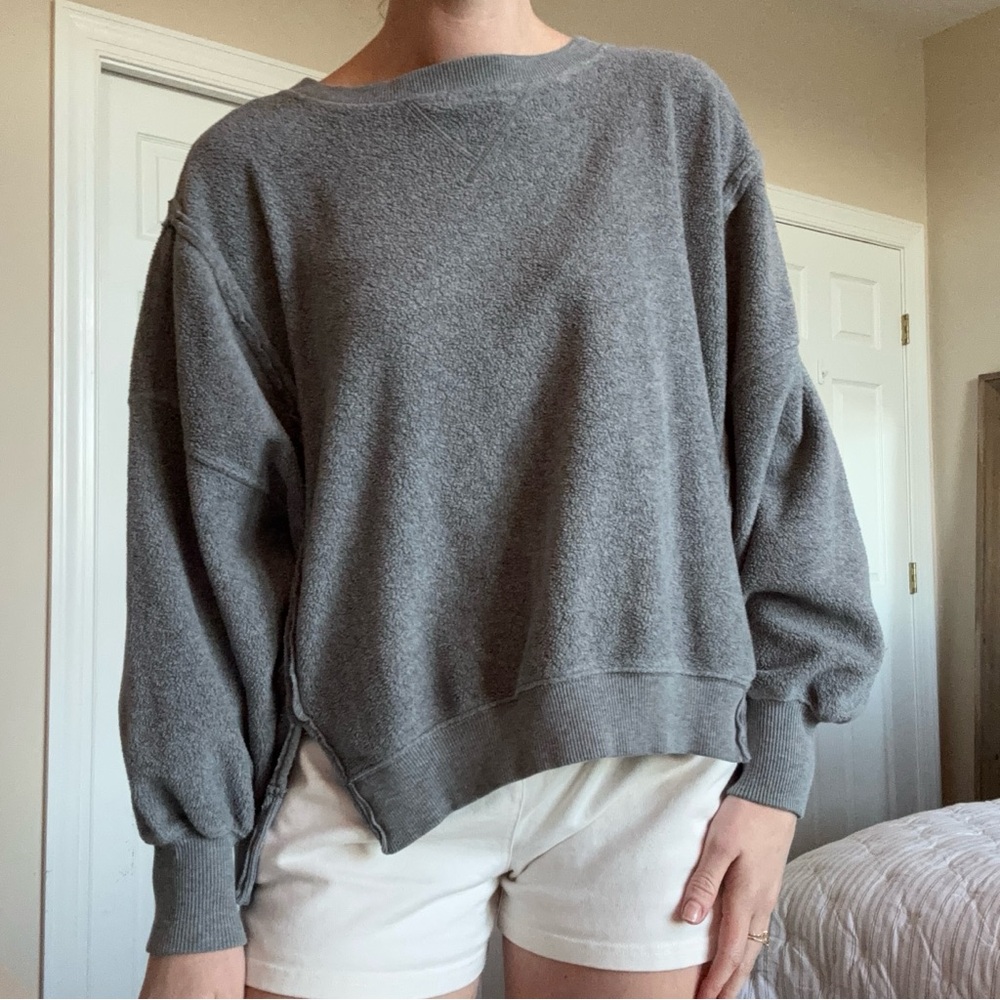 American Eagle Oversized Sweatshirt Gray